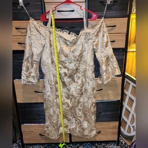 R&M Richards Gold Sparkle Lace On/Off Shoulder 3/4 Sleeve Dress